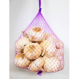 extruded netting for packaging garlic in strings